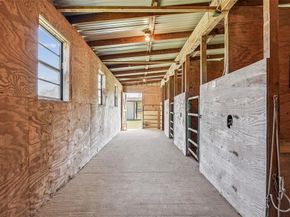 1006  Cochran Road , Argyle Texas 76226