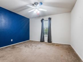 838  Smokey Oak Street , Lancaster Texas 75146