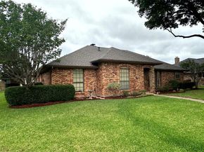 2401  Radcliffe Drive , Rowlett Texas 75088