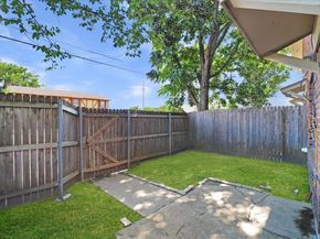 930  Southmoor Drive , Arlington Texas 76010