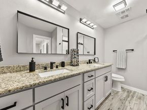 630 W Canty Street  B3, Dallas Texas 75208