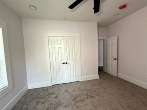 2502 W Lovers Lane , Dallas Texas 75235