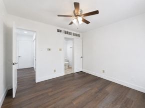 4201  Phoenix  , Carrollton Texas 75010