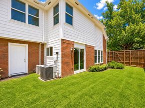 4201  Phoenix  , Carrollton Texas 75010