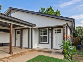 6003  Calloway Court , Fort Worth Texas 76114