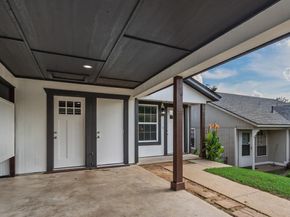 6003  Calloway Court , Fort Worth Texas 76114