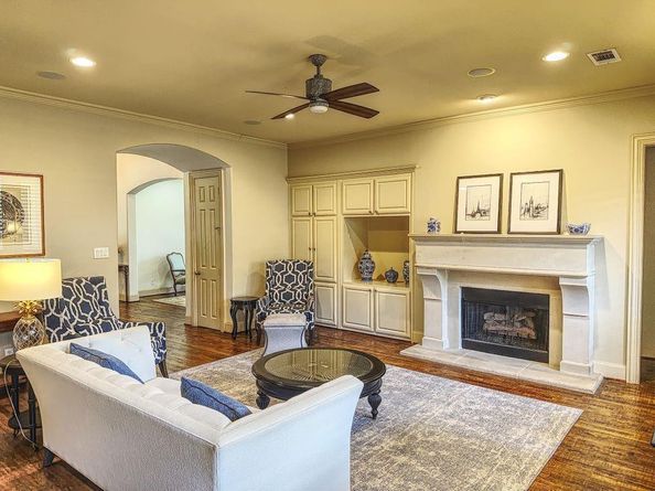 1401  Luckenbach Drive , Allen Texas 75013
