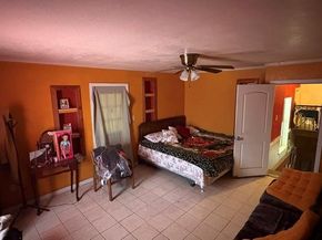 4335  Moler Street , Dallas Texas 75211