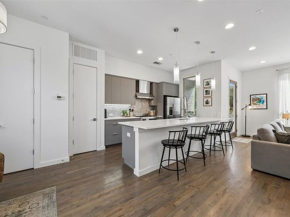 5734  Oram Street  102, Dallas Texas 75206