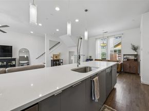 5734  Oram Street  102, Dallas Texas 75206