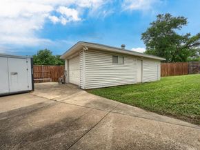 106  Waits Circle , Garland Texas 75043