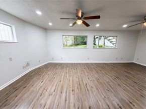 6878  Burwood Lane , Dallas Texas 75214