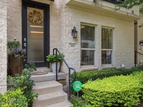 7333  Valley View Lane  305, Dallas Texas 75240