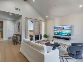708 W 10th Street , Dallas Texas 75208
