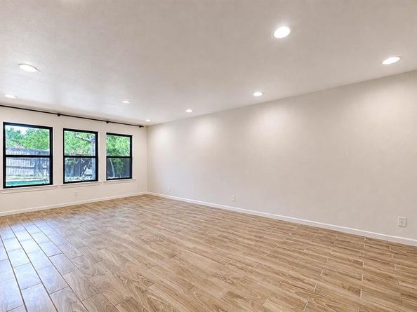 417  San Jose Street , Irving Texas 75062