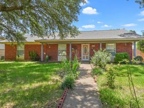 4014 W Rochelle Road , Irving Texas 75062