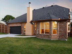 1300  Edgewood Court , Carrollton Texas 75007