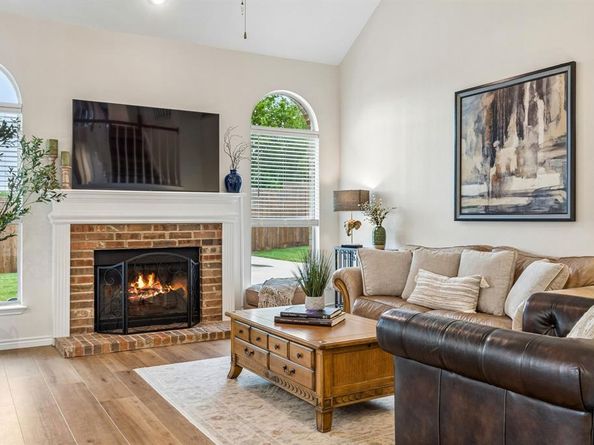 1300  Edgewood Court , Carrollton Texas 75007