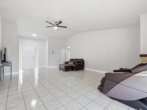 1839  Sherwood Lane , Carrollton Texas 75006