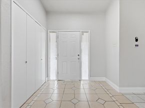 1839  Sherwood Lane , Carrollton Texas 75006