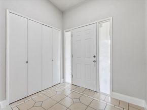 1839  Sherwood Lane , Carrollton Texas 75006