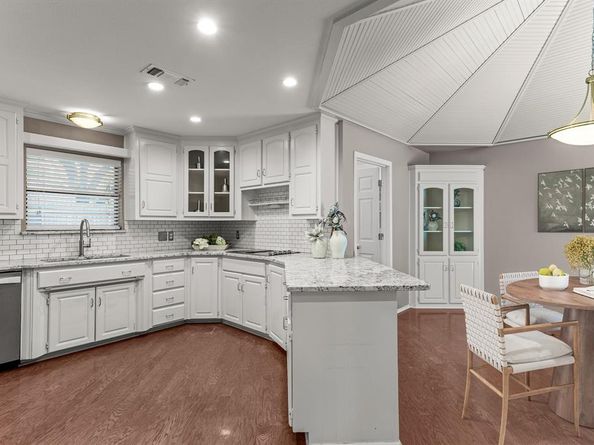 1416  Spyglass Drive , Mansfield Texas 76063