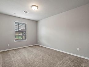 228  Wagon Spoke Way  13, Fort Worth Texas 76120