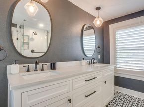 1600  Fairmount Avenue , Fort Worth Texas 76104