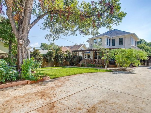 1600  Fairmount Avenue , Fort Worth Texas 76104