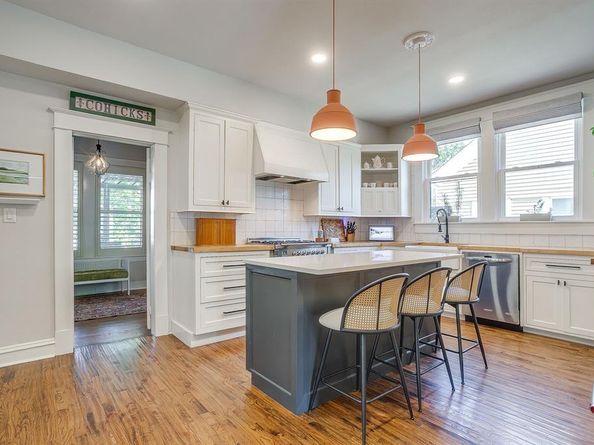 1600  Fairmount Avenue , Fort Worth Texas 76104