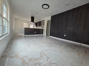 2839  Frost Avenue , Dallas Texas 75215