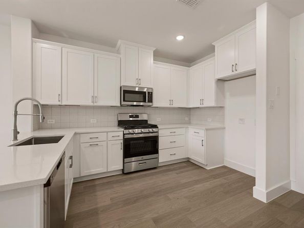 1133  Carnation Drive , Crowley Texas 76036