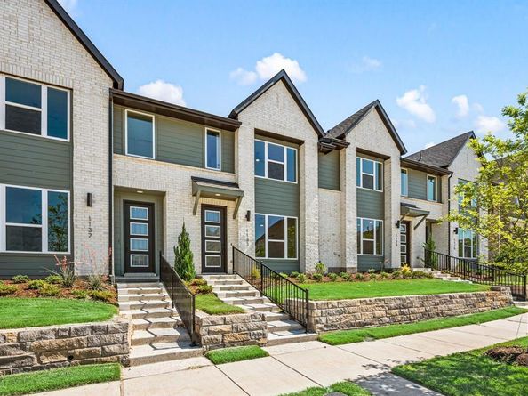 1133  Carnation Drive , Crowley Texas 76036