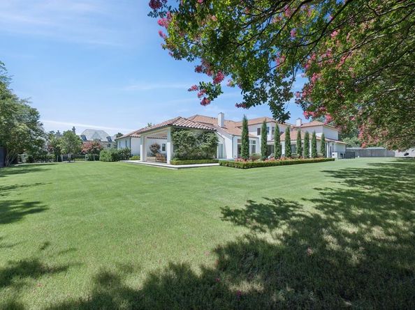 4831 S Lindhurst Avenue , Dallas Texas 75229