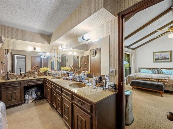1716  Haciendas Del Lago  , Heath Texas 75032