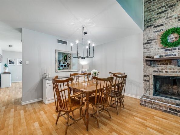 2105  Via Estrada  , Carrollton Texas 75006