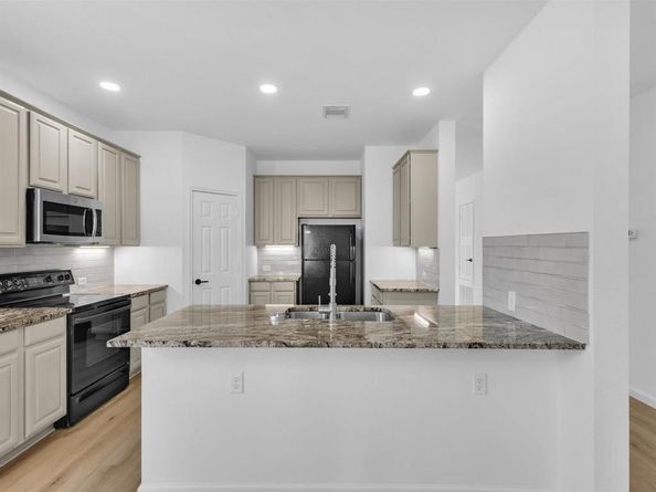 9741  Indian Canyon Drive , Plano Texas 75025