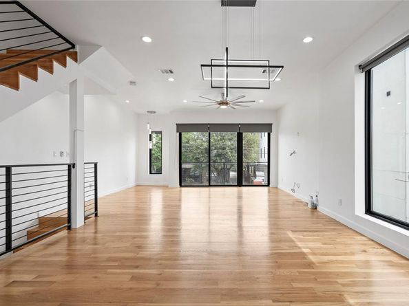 4227  Munger Avenue  101, Dallas Texas 75204