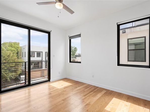 4227  Munger Avenue  101, Dallas Texas 75204