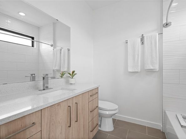 4227  Munger Avenue  101, Dallas Texas 75204