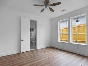 1922  Annex Avenue , Dallas Texas 75204