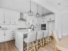 1922  Annex Avenue , Dallas Texas 75204