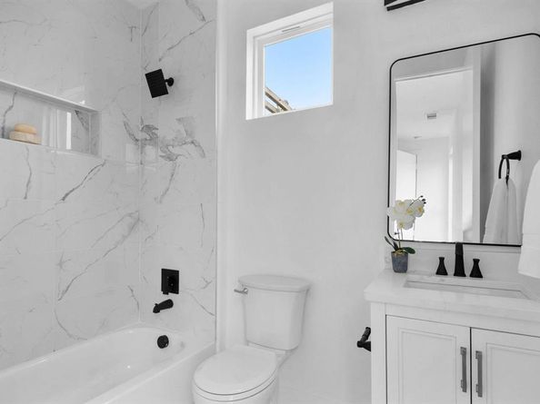 1922  Annex Avenue , Dallas Texas 75204