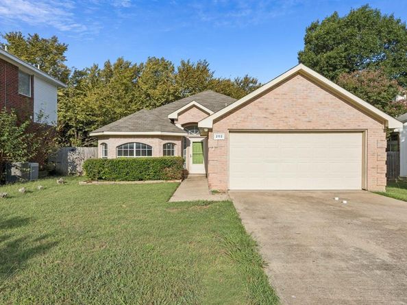 202  Vines Drive , Cedar Hill Texas 75104