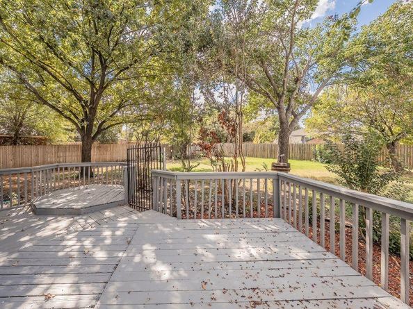 607  Reeves Lane , Kennedale Texas 76060