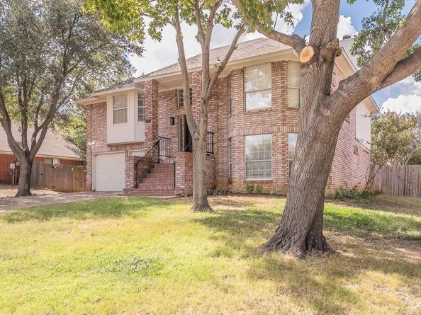 607  Reeves Lane , Kennedale Texas 76060