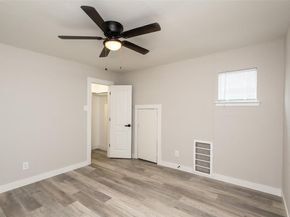 138 W Louisiana Avenue , Dallas Texas 75224