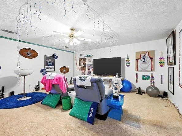 2828  Amber Waves Lane , Lancaster Texas 75134