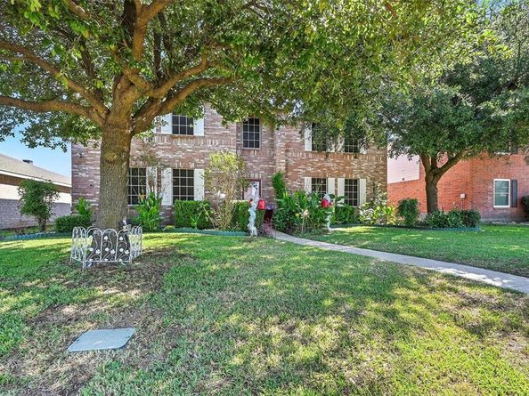 2828  Amber Waves Lane , Lancaster Texas 75134