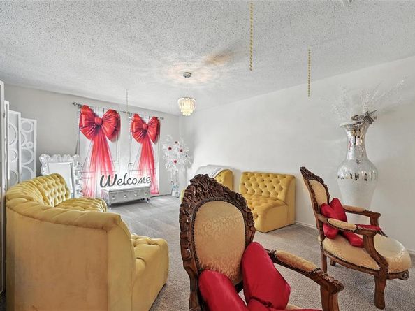 2828  Amber Waves Lane , Lancaster Texas 75134